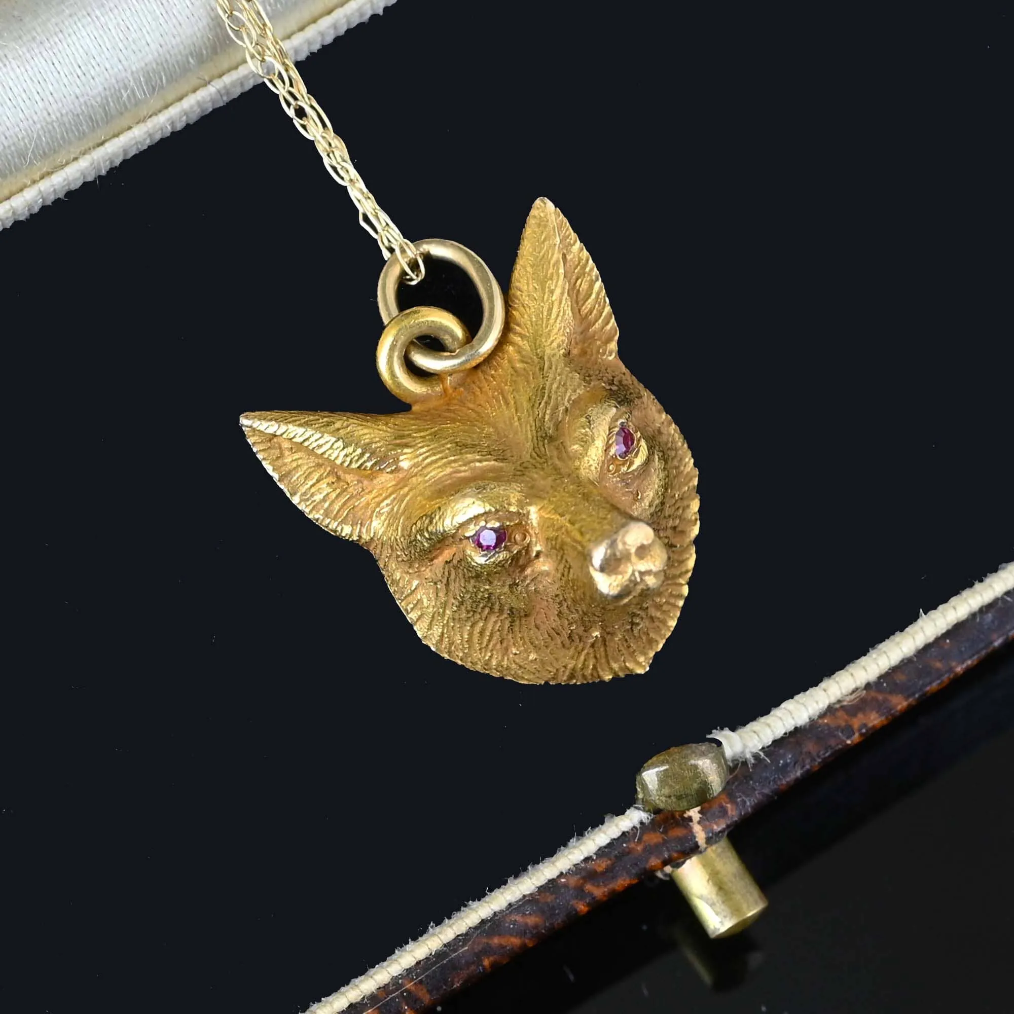 Antique 14K Gold Ruby Eye Fox Pendant Necklace