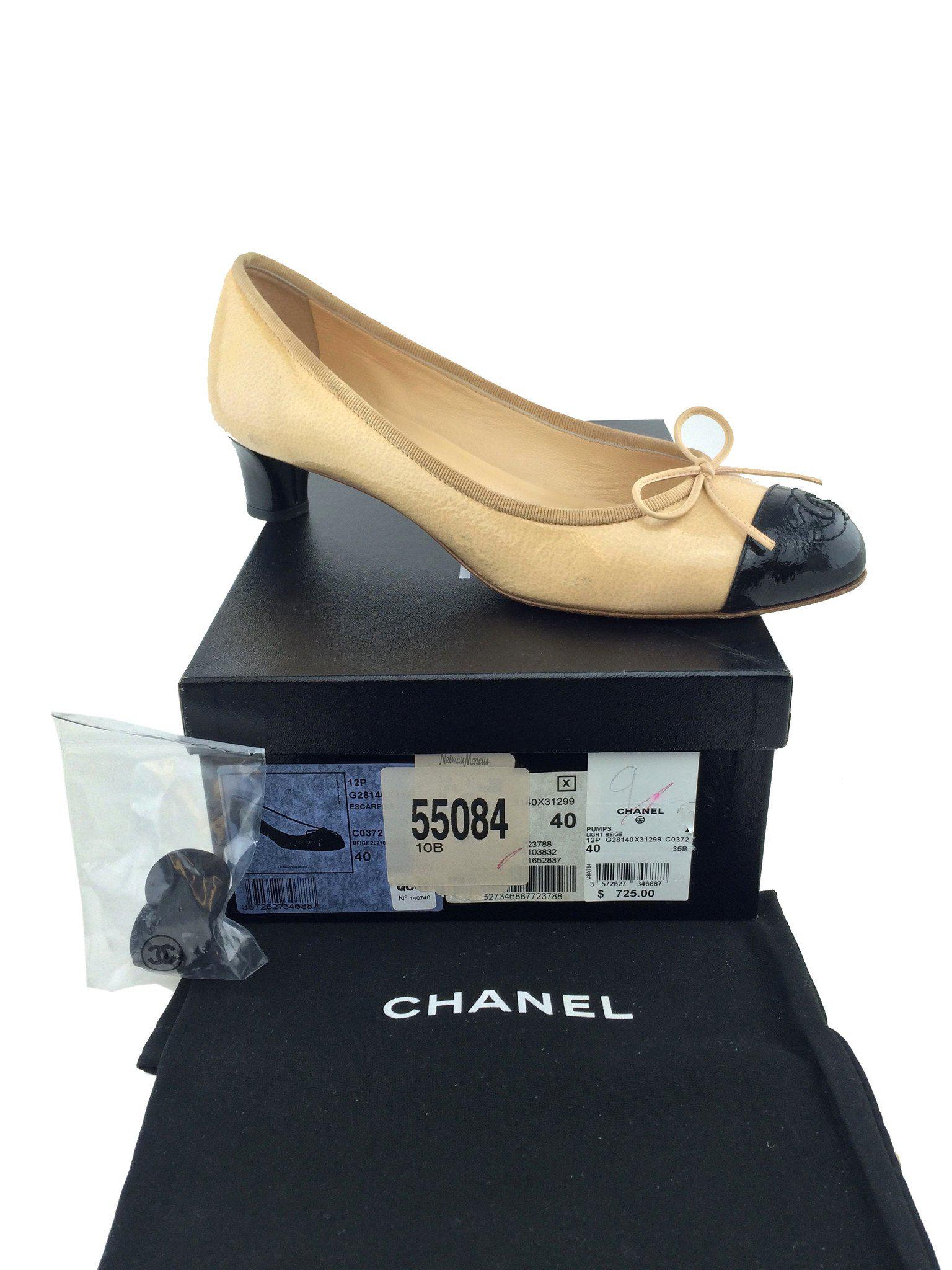 Chanel Escarpins Patent Leather CC Cap Toe Pumps Size 10