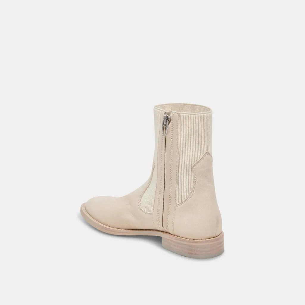 GINEVA BOOTS SAND NUBUCK– Dolce Vita 6908076064834