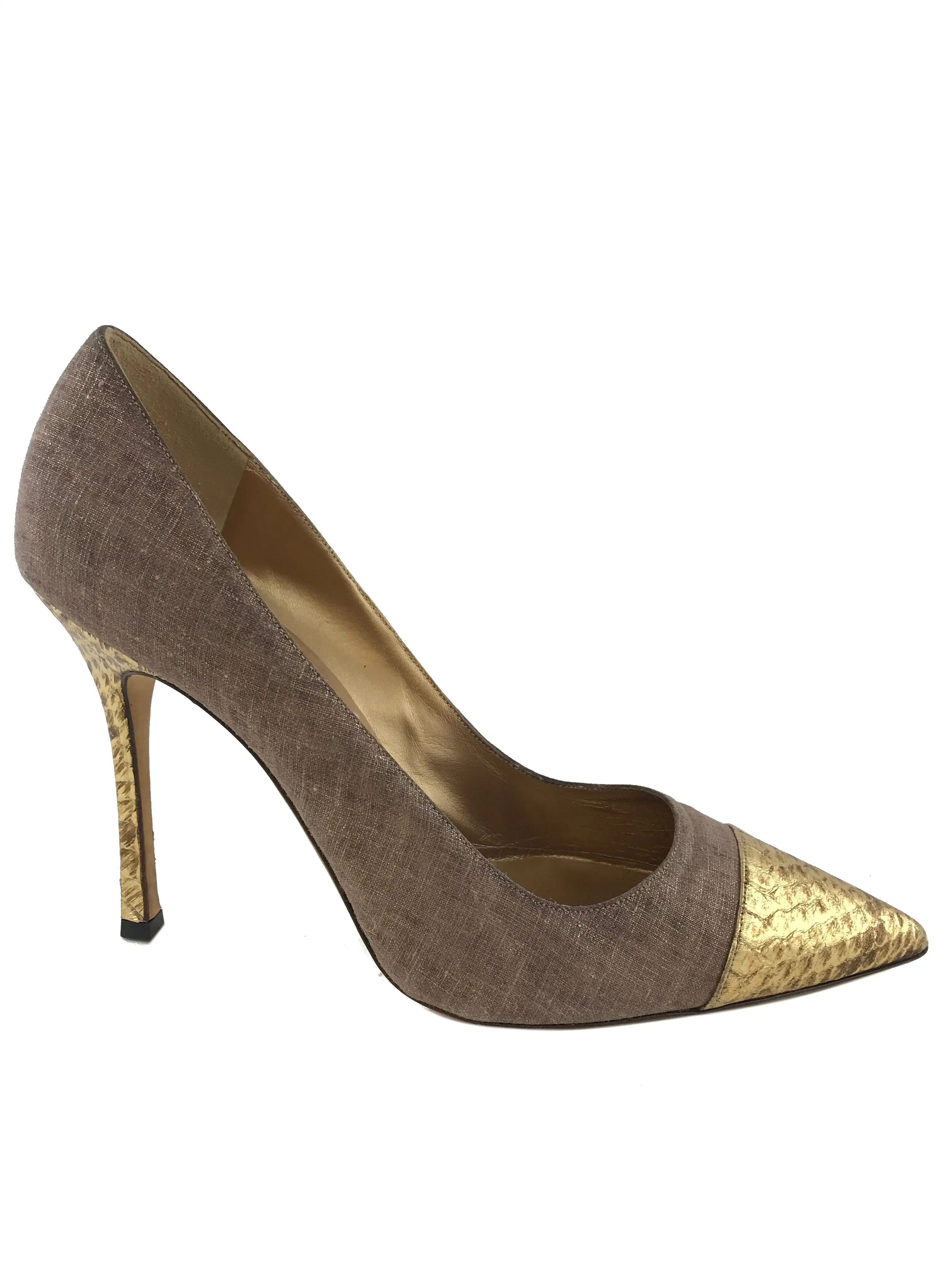 Manolo Blahnik Bipunta Embossed Linen Cap Toe Pump Size 10.5