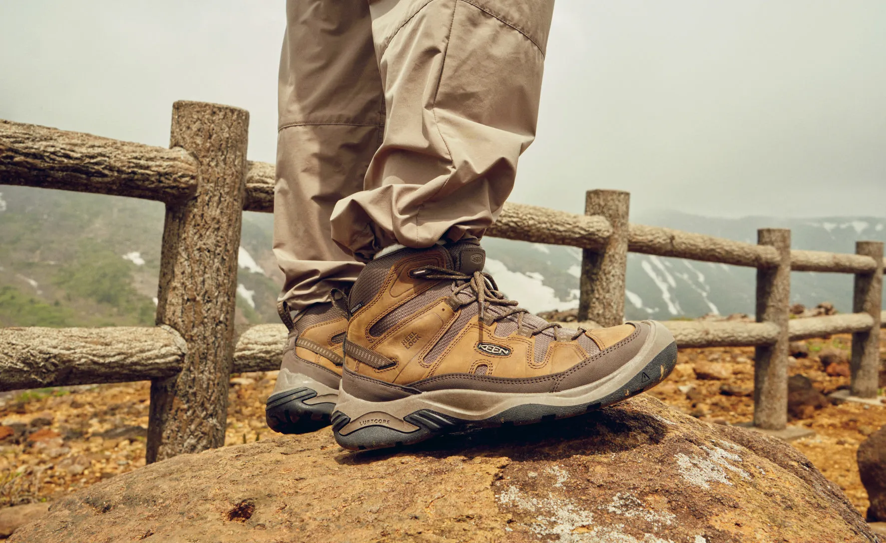 Men's Circadia Waterproof Boot  |  Bison/Brindle