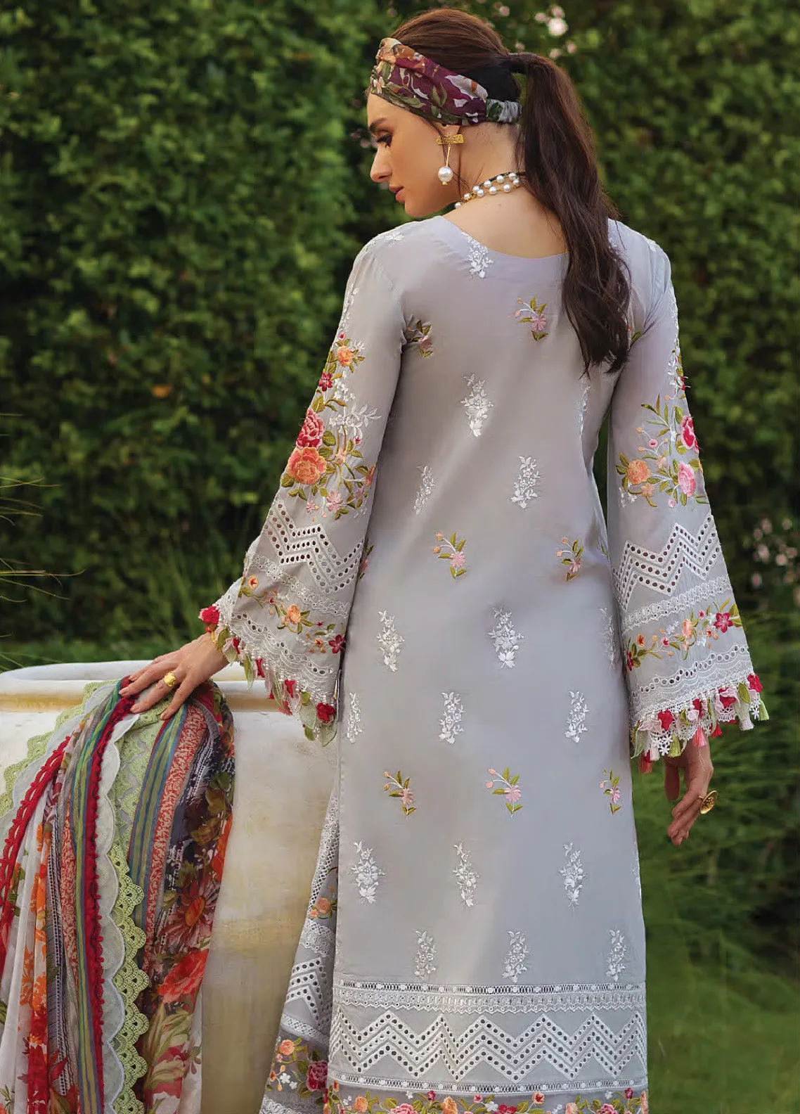 Neroli By Annus Abrar Luxury Embroidered Lawn 3 Piece Unstitched Suit AA24NLL-09 SERA