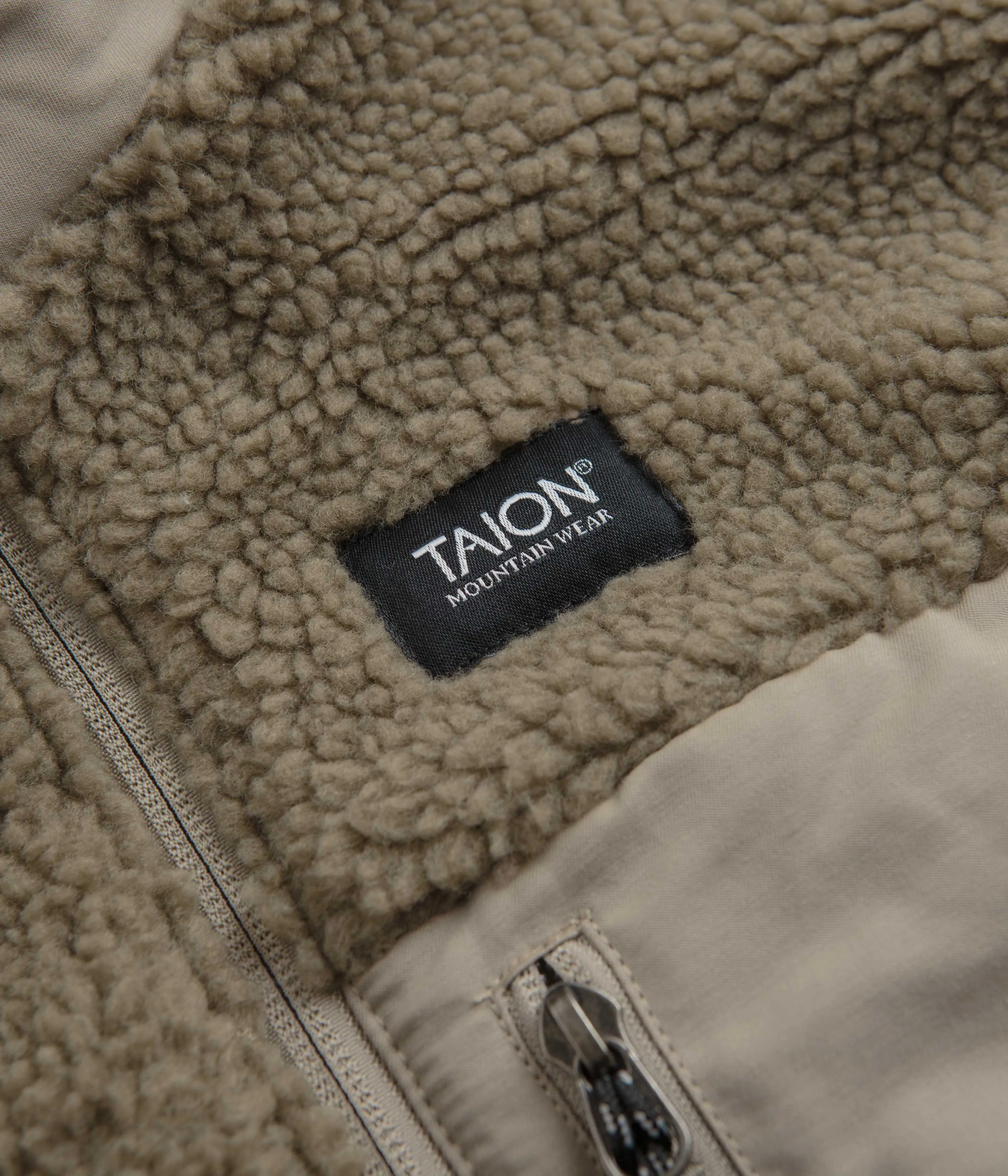 Taion Down x Boa Reversible Jacket - Light Grey / Beige