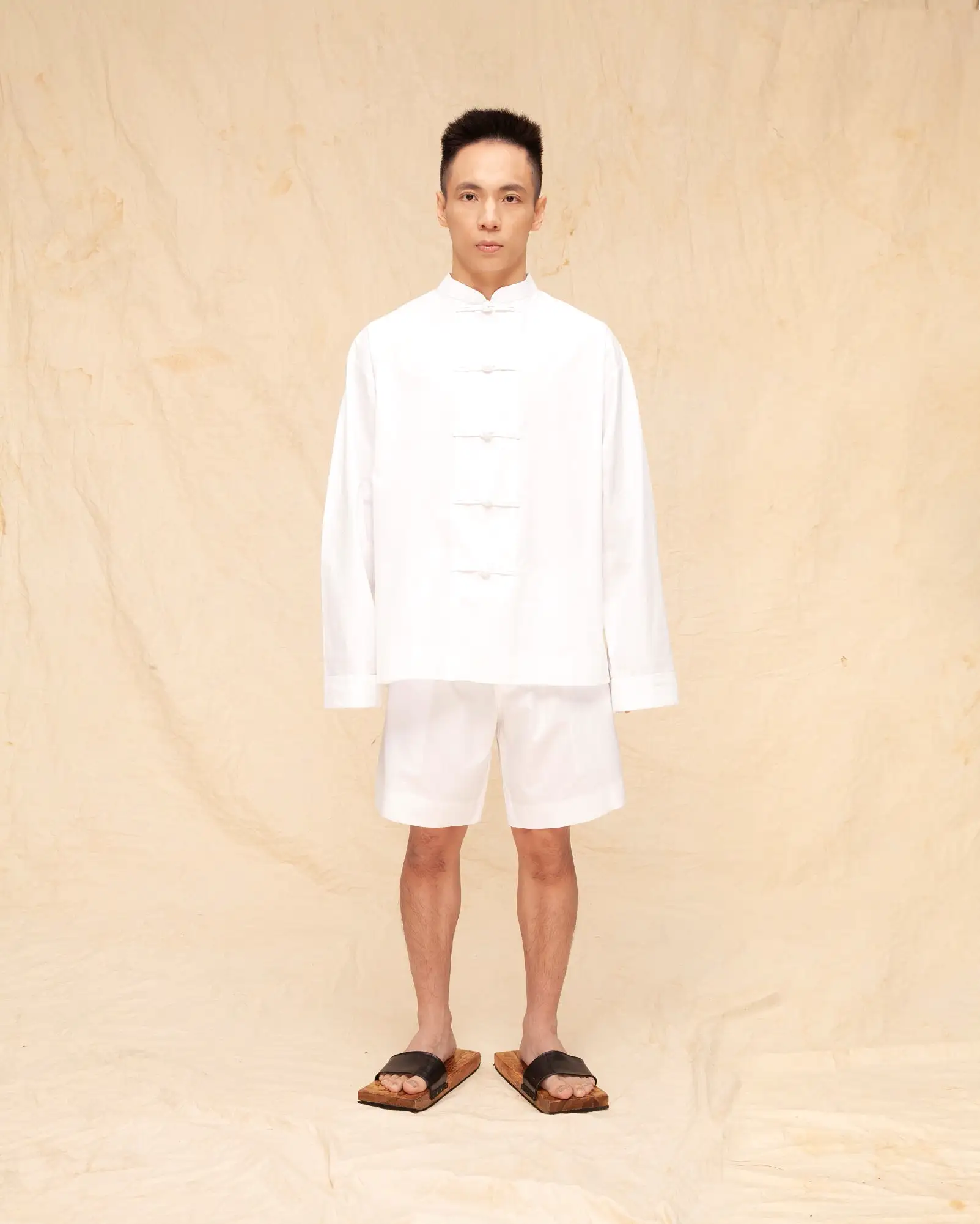 Tang Suit Pendek (White Cotton)